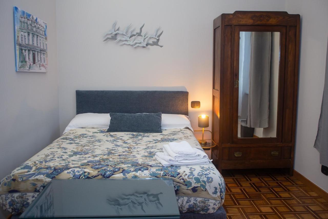 Small Double Room,1593948487:JPEG